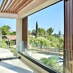 Peace Nikiti (Sithonia)